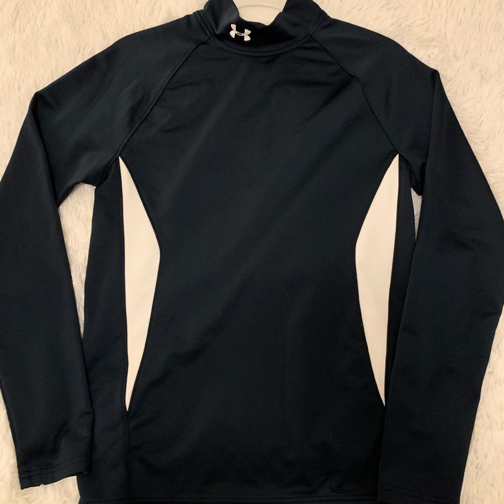 Under Armour dark Blue Women’s Long sleeve Cold Gear Mock Neck Fitted Size M